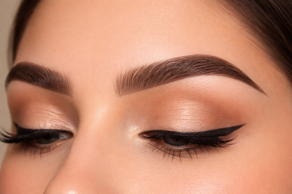 Academy & Beauty: Sekret Idealnych Brwi